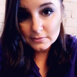 Meet your Posher, Candace